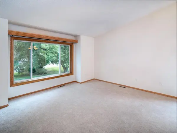 4154 Cates ST SE, Prior Lake, MN 55372