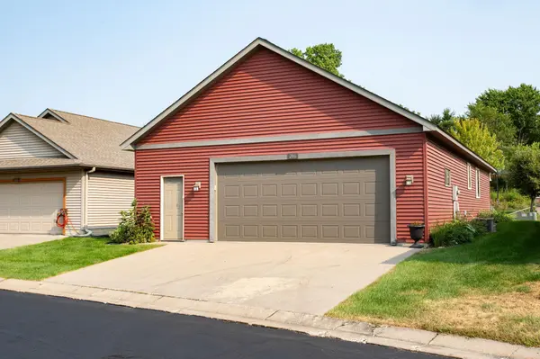 206 W Cemetery RD, River Falls, WI 54022
