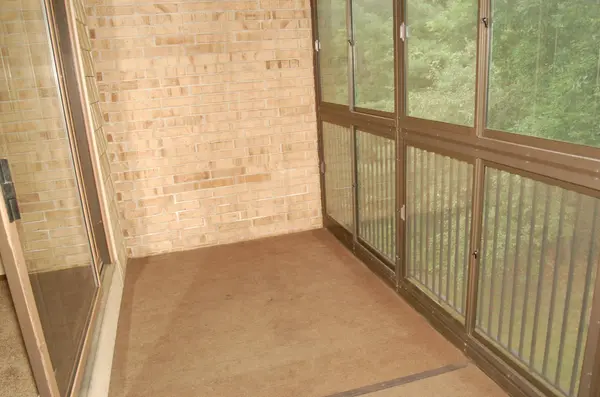 1887 Silver Bell RD #318, Eagan, MN 55122