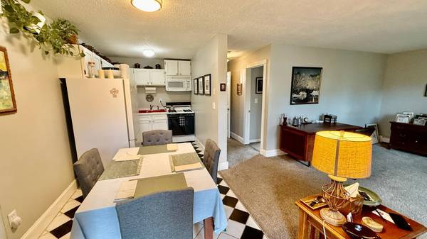 7216 72nd LN N, Minneapolis, MN 55428