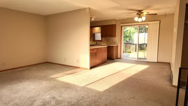 8833 Queen AVE S, Bloomington, MN 55431