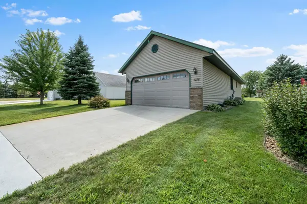 1276 Westbrook CIR, Alexandria, MN 56308