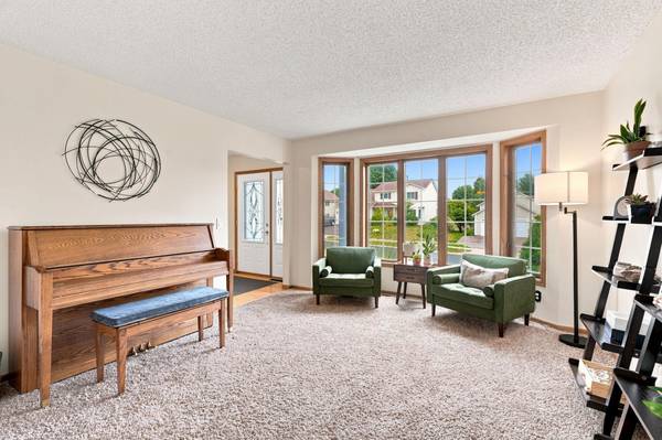 14108 Dearborn PATH, Rosemount, MN 55068