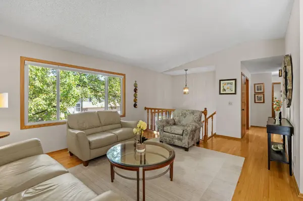 9952 107th AVE N, Maple Grove, MN 55369