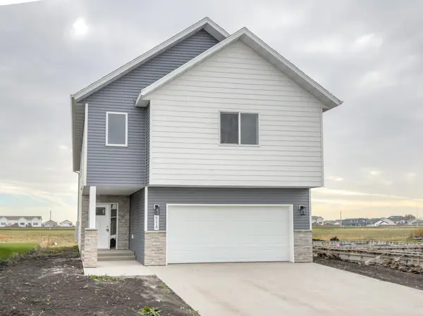 1872 19th AVE N, Wahpeton, ND 58075