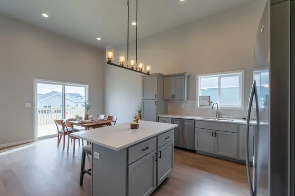 1776 19th AVE N, Wahpeton, ND 58075