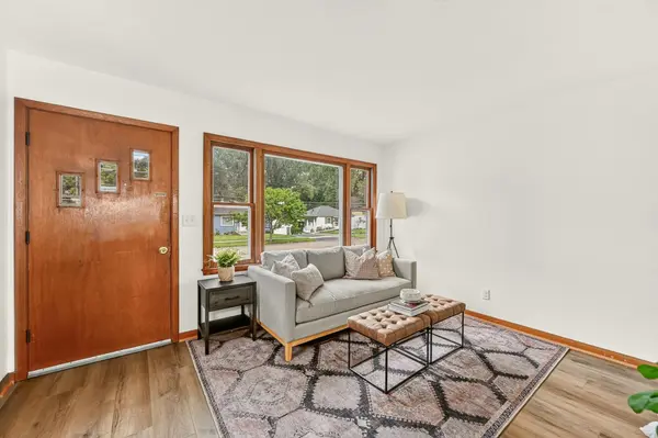 1520 5th ST NE, Rochester, MN 55906