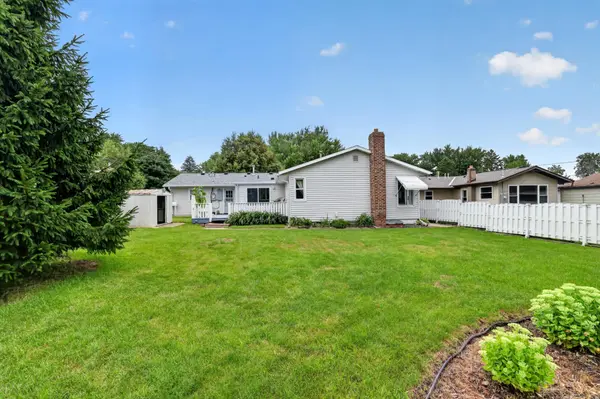 212 2nd ST NW, Byron, MN 55920