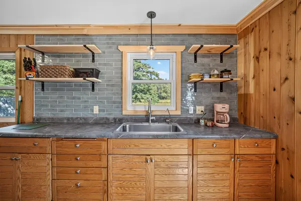 12559 E State Hwy 13, Maple, WI 54854