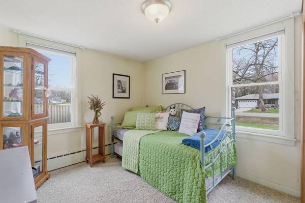 2304 15th AVE SW, Austin, MN 55912
