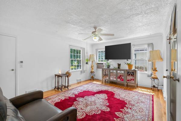 3443 N 4th ST, Minneapolis, MN 55412