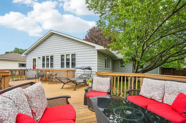 2908 Roosevelt ST NE, Saint Anthony, MN 55418
