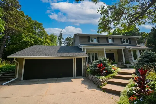 776 Upper Colonial DR, Mendota Heights, MN 55118