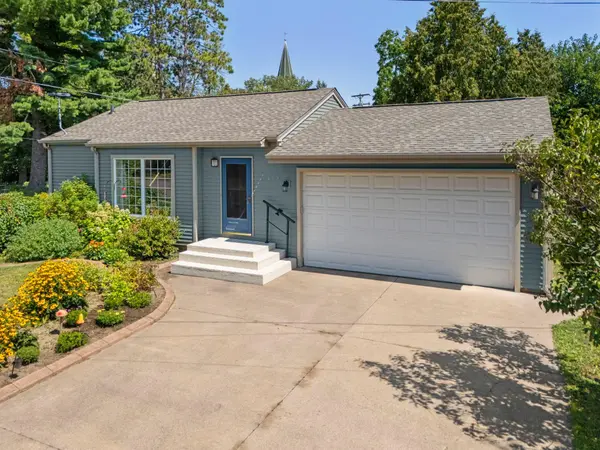 460 S Grey AVE, Rush City, MN 55069