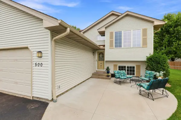 500 Maple Knoll WAY NW, Saint Michael, MN 55376