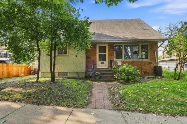212 3rd ST E, Jordan, MN 55352