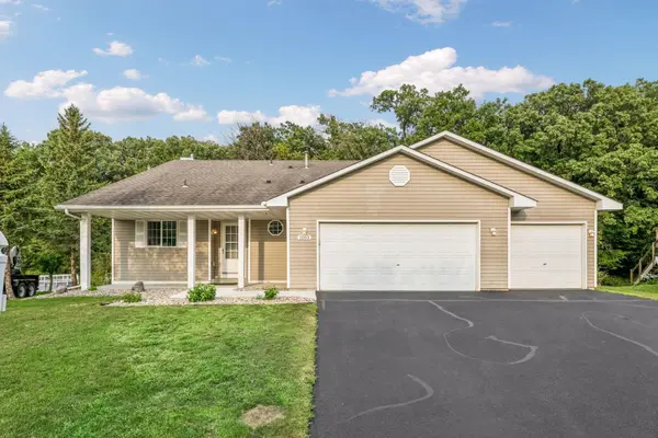1063 Meadow ST, Cologne, MN 55322
