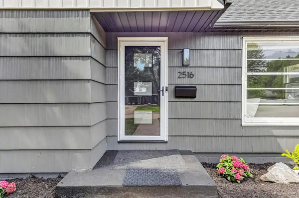 2516 Westview TER, Minnetonka, MN 55305
