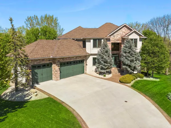 3360 Wood Duck DR NW, Prior Lake, MN 55372