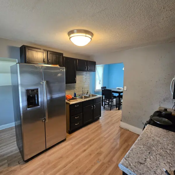 1025 Mclean AVE, Saint Paul, MN 55106