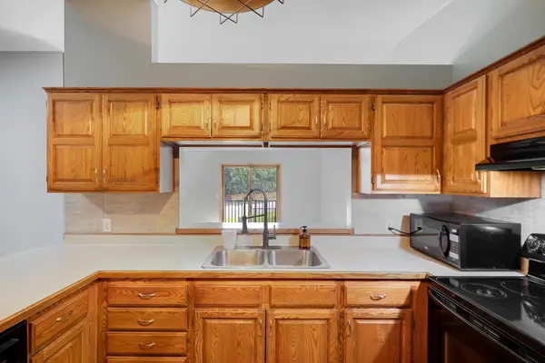 11139 Edgewood CIR N, Champlin, MN 55316
