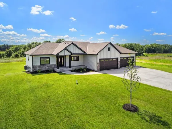 12901 295th AVE NW, Princeton, MN 55371