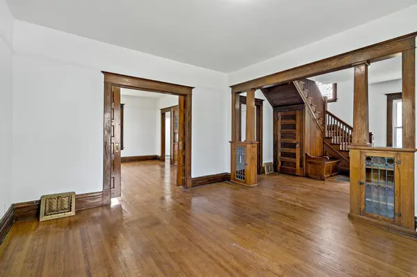 615 1st ST, Kenyon, MN 55946