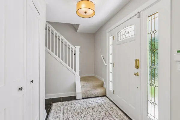 6016 Eden Prairie RD, Edina, MN 55436