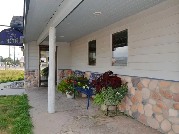 119 Main ST NE, Menahga, MN 56464