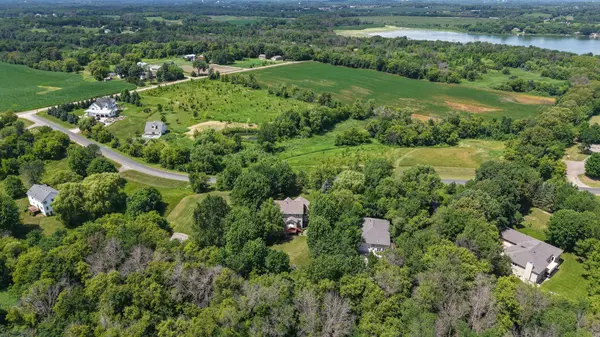 4749 S Lake Sarah DR, Independence, MN 55359