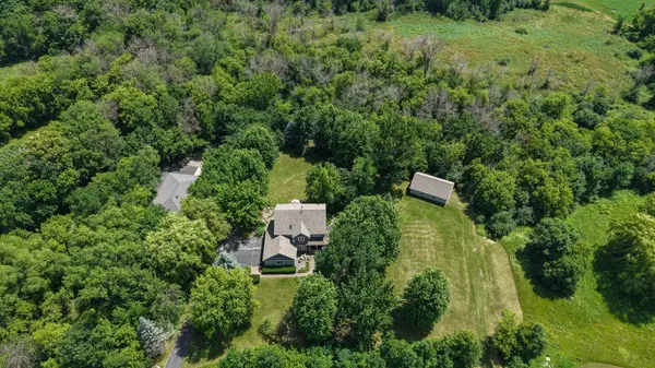 4749 S Lake Sarah DR, Independence, MN 55359