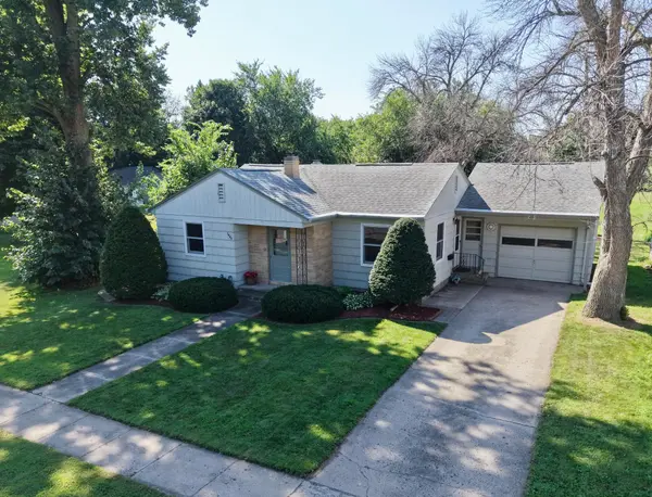 1008 Boxelder ST, Mountain Lake, MN 56159