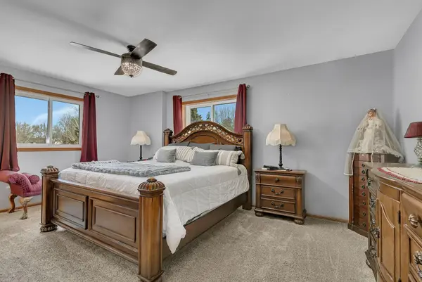 1785 Cypress RD, Saint Cloud, MN 56303