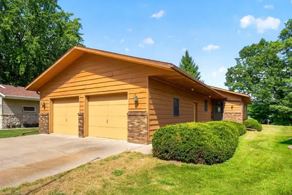 65054 140th AVE, Wabasha, MN 55981