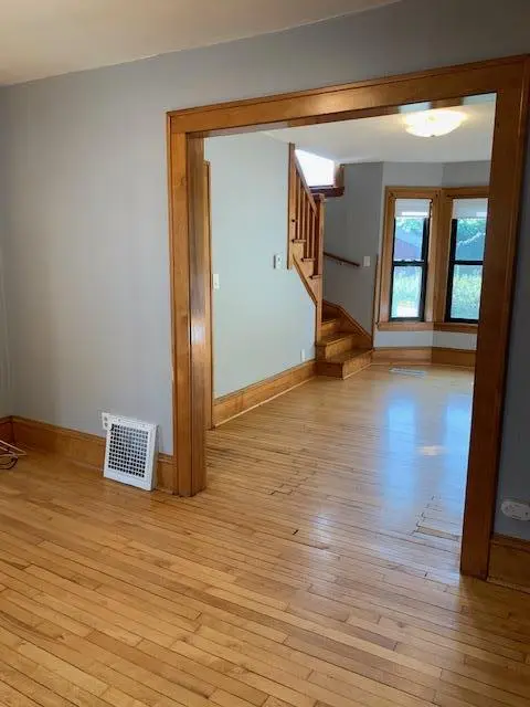 522 View ST, Saint Paul, MN 55102