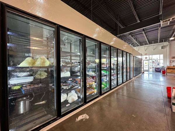 1350 Shingle Creek Pkwy, Brooklyn Center, MN 55430