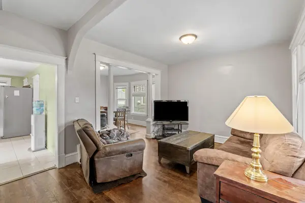 779 Thomas AVE, Saint Paul, MN 55104