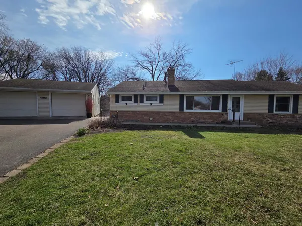 6015 Aspen RD, Mound, MN 55364