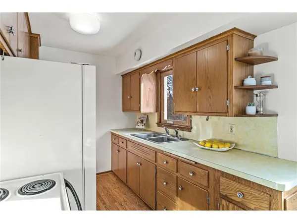6015 Aspen RD, Mound, MN 55364