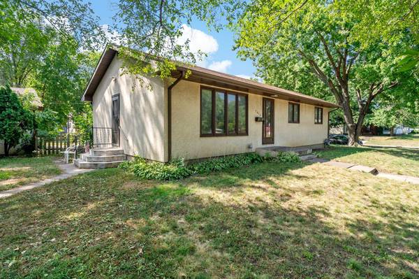 5456 Girard AVE N, Brooklyn Center, MN 55430