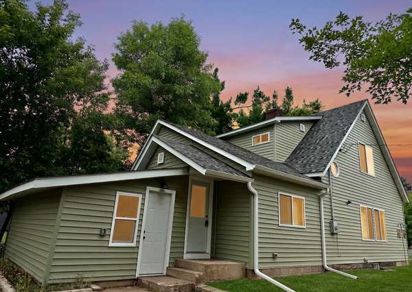 101 Commercial AVE N, Sandstone, MN 55072