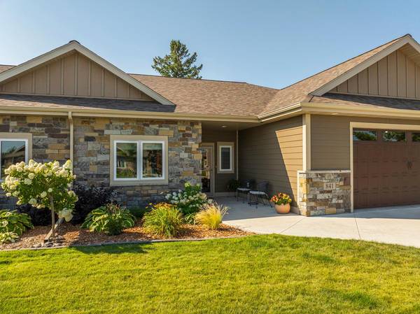 841 Lake Forest CIR, Detroit Lakes, MN 56501