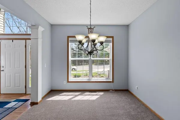 7128 Timber Crest DR S, Cottage Grove, MN 55016