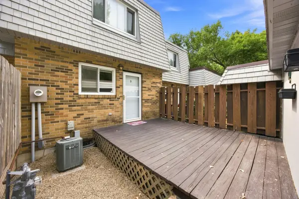3012 10th ST N #B12, Fargo, ND 58102