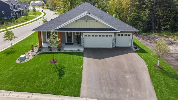 1960 Woods PT, Waconia, MN 55387