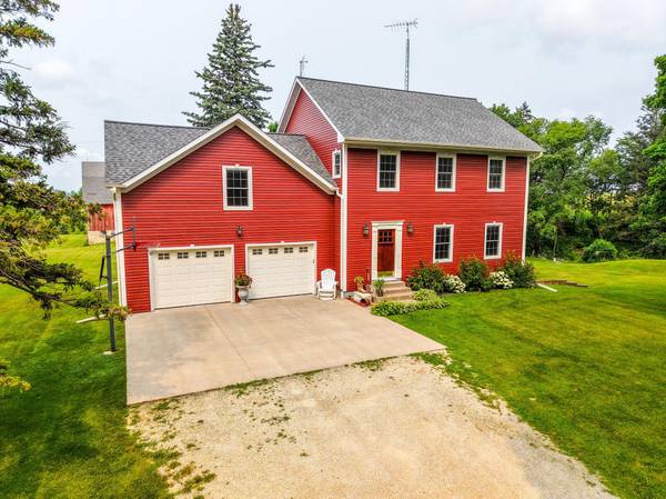 31029 121st AVE, Stewartville, MN 55976