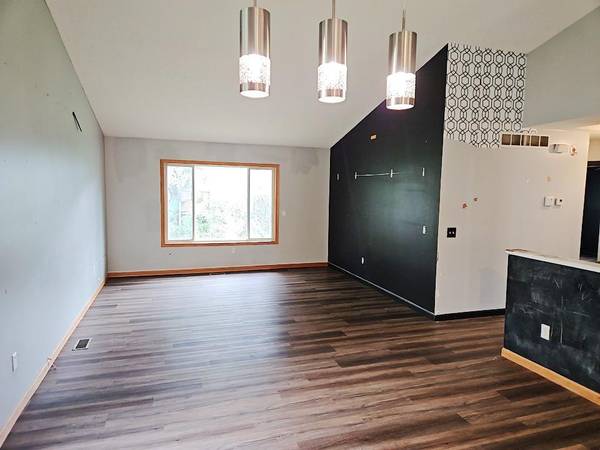 388 107th LN NW, Coon Rapids, MN 55448