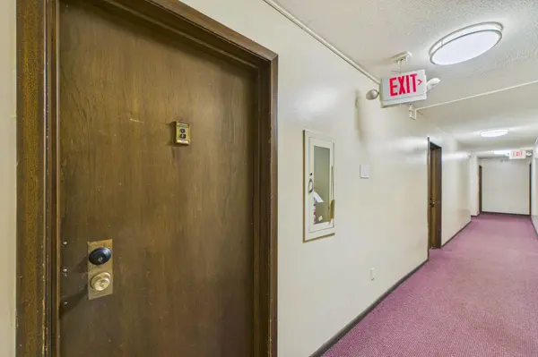 2630 Pleasant AVE #205, Minneapolis, MN 55408