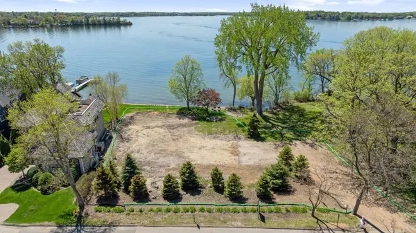 4330 Manitou RD, Excelsior, MN 55331