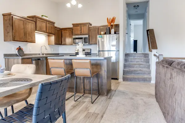 8656 Gateway CIR, Monticello, MN 55362
